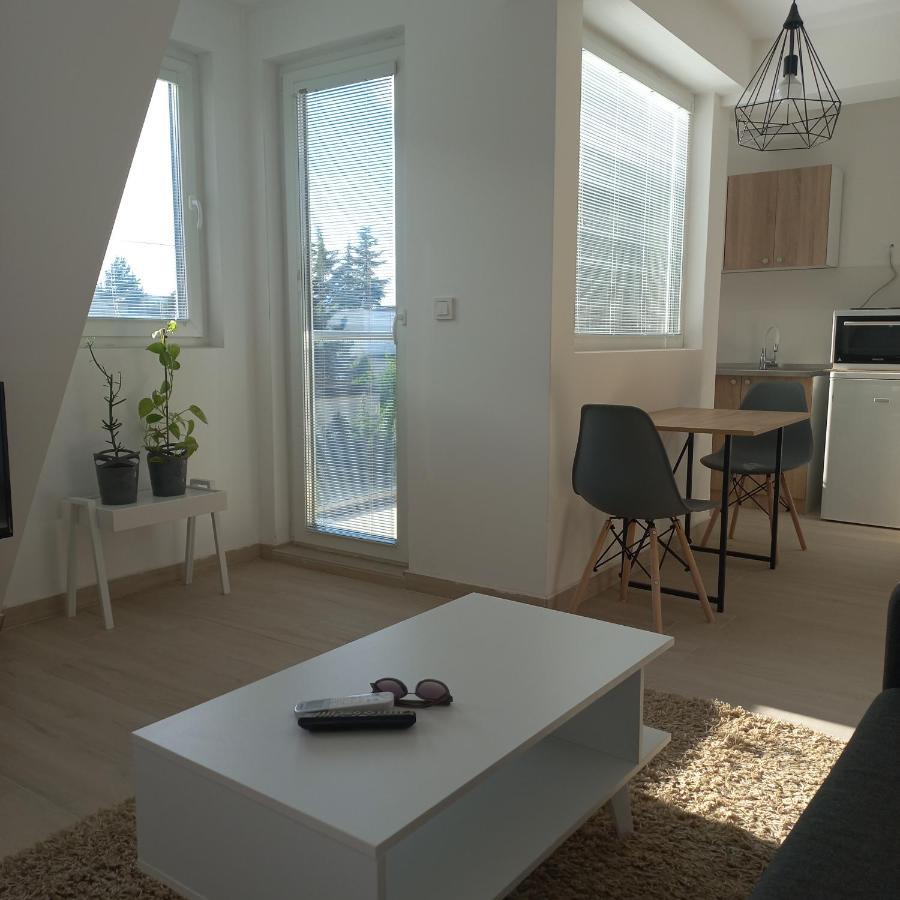 Studio Close To Town Centar Scopia Exterior foto