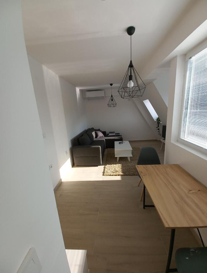 Studio Close To Town Centar Scopia Exterior foto